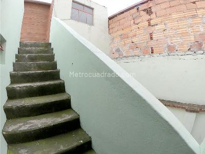 Casa de 5 alcobas en venta en San Jose Obrero Sur, Bogotá, 226 m² · foto 19 de 20