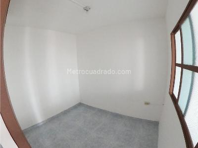 Casa de 5 alcobas en venta en El Remanso, Bogotá, 331 m² · foto 15 de 20