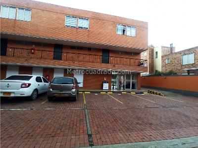 Apartamento de 3 alcobas en venta en Diamante, Mosquera, 105 m² · foto 4 de 20