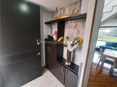 Apartamento de 3 alcobas en venta en Diamante, Mosquera, 105 m² · foto 6 de 20
