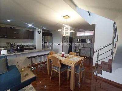 Apartamento de 3 alcobas en venta en Diamante, Mosquera, 105 m² · foto 13 de 20