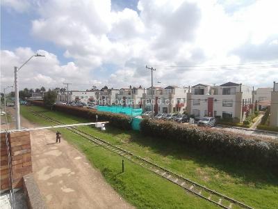 Casa de 5 alcobas en venta en Centro, Mosquera, 200 m² · foto 20 de 20