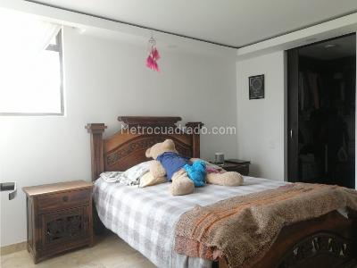 Apartamento de 3 alcobas en venta en Normandia Del Parque, Funza, 86 m² · foto 11 de 20