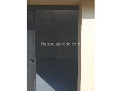 Casa de 5 alcobas en venta en Americas, Bogotá, 194 m² · foto 8 de 16