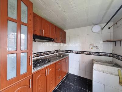 Apartamento de 2 alcobas en venta en Grival, Mosquera, 49 m² · foto 5 de 17