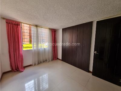 Apartamento de 2 alcobas en venta en Grival, Mosquera, 49 m² · foto 10 de 17