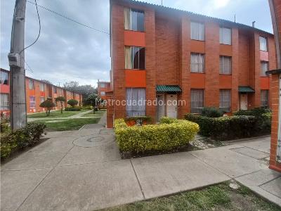 Casa en venta en El Trebol, Mosquera · foto 2 de 20