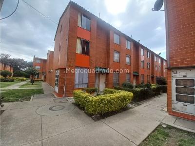 Casa en venta en El Trebol, Mosquera · foto 3 de 20