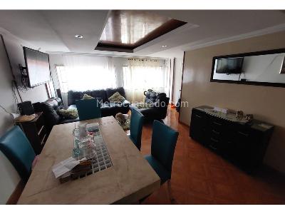 Casa de 5 alcobas en venta en Barrio Ciudad Roma, Bogotá, 183 m² · foto 4 de 20