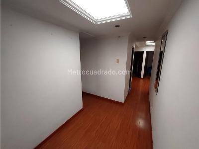 Casa de 5 alcobas en venta en Barrio Ciudad Roma, Bogotá, 183 m² · foto 13 de 20