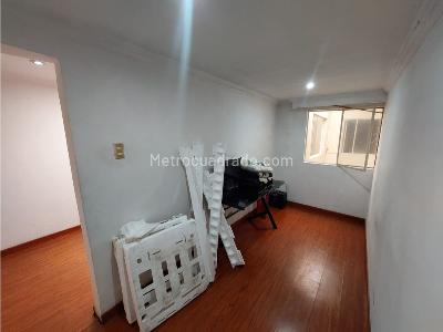 Casa de 5 alcobas en venta en Barrio Ciudad Roma, Bogotá, 183 m² · foto 14 de 20
