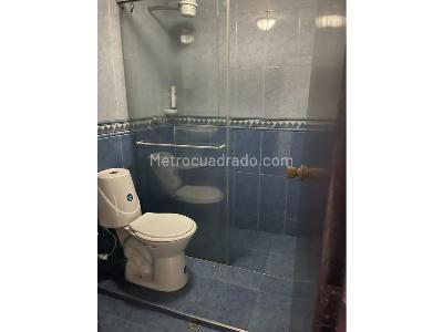 Casa de 5 alcobas en venta en Barrio Ciudad Roma, Bogotá, 183 m² · foto 18 de 20