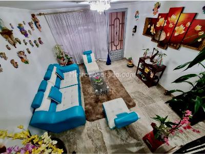 Casa de 4 alcobas en venta en Villa Paola, Funza, 240 m² · foto 3 de 20
