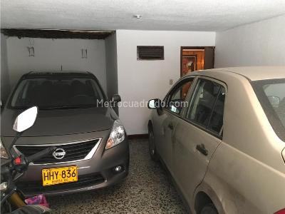 Casa de 5 alcobas en venta en Centro, Funza, 488 m² · foto 4 de 20