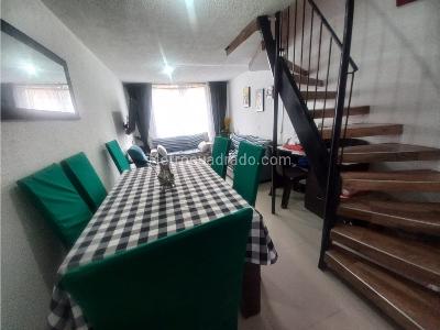 Casa de 4 alcobas en venta en Senderos De Funza Ii, Funza, 82 m² · foto 5 de 20