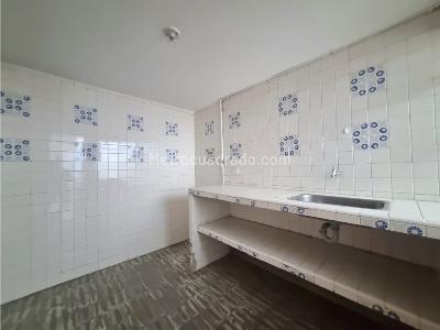 Casa de 5 alcobas en venta en Bella Vista, Bogotá, 380 m² · foto 11 de 19