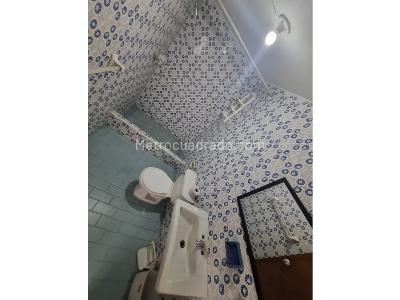 Casa de 5 alcobas en venta en Bella Vista, Bogotá, 380 m² · foto 13 de 19