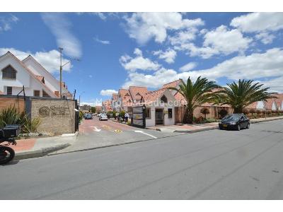 Casa en venta en Quintas Del Marquez, Mosquera · foto 2 de 20