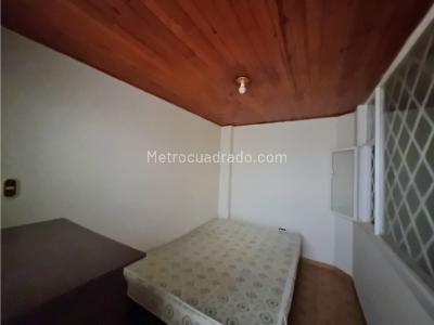 Casa de 5 alcobas en venta en Samarkanda, Funza, 205 m² · foto 6 de 20