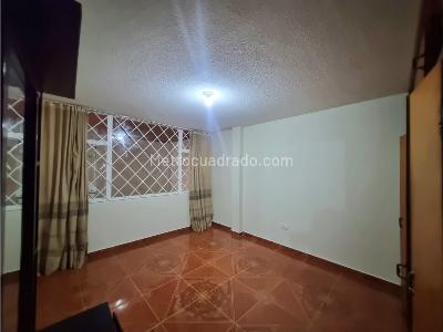 Casa de 5 alcobas en venta en Samarkanda, Funza, 205 m² · foto 9 de 20
