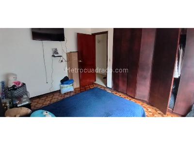 Casa en venta en Marsella, Bogotá · foto 8 de 19