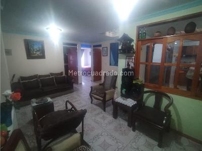 Casa en venta en La Esperanza, Mosquera · foto 3 de 20