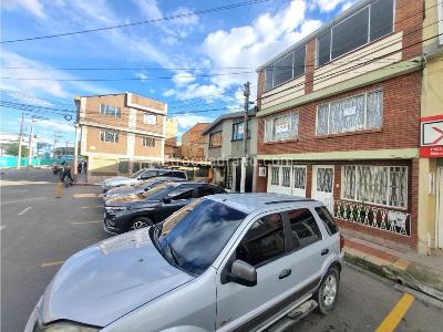 Casa de 4 alcobas en venta en Villa Adriana, Funza, 144 m² · foto 2 de 20