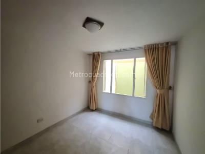Casa de 4 alcobas en venta en Villa Adriana, Funza, 144 m² · foto 8 de 20