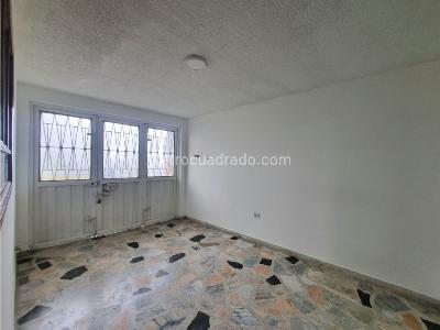 Casa de 4 alcobas en venta en Villa Adriana, Funza, 144 m² · foto 10 de 20