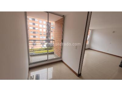 Apartamento en venta en Toledo, Mosquera · foto 2 de 20