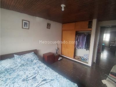 Casa de 5 alcobas en venta en Bellisca, Funza, 270 m² · foto 15 de 20