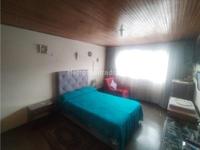 Casa de 5 alcobas en venta en Bellisca, Funza, 270 m² · foto 17 de 20