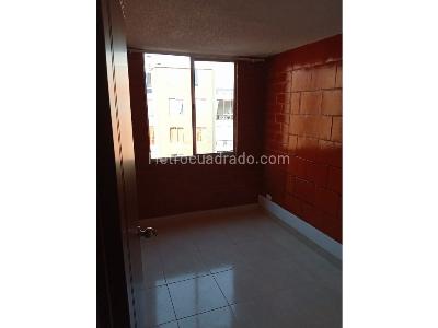 Apartamento de 3 alcobas en venta en Ciudad Verde, Soacha, 50 m² · foto 3 de 9