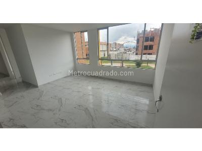 Apartamento en venta en Praderas, Mosquera · foto 3 de 20