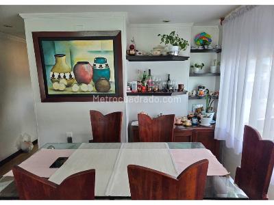 Apartamento de 3 alcobas en venta en San Antonio, Bogotá, 58 m² · foto 3 de 20