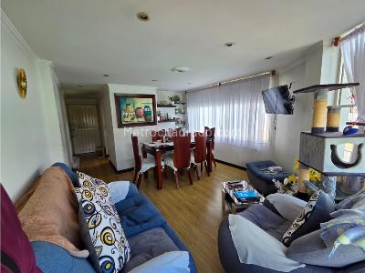 Apartamento de 3 alcobas en venta en San Antonio, Bogotá, 58 m² · foto 4 de 20