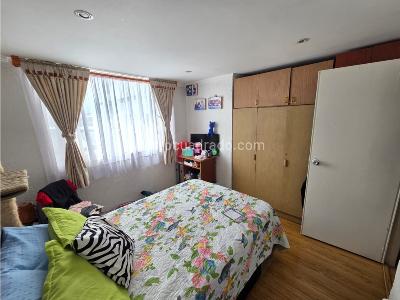 Apartamento de 3 alcobas en venta en San Antonio, Bogotá, 58 m² · foto 7 de 20