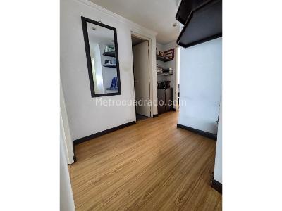 Apartamento de 3 alcobas en venta en San Antonio, Bogotá, 58 m² · foto 11 de 20