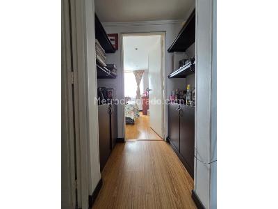 Apartamento de 3 alcobas en venta en San Antonio, Bogotá, 58 m² · foto 13 de 20