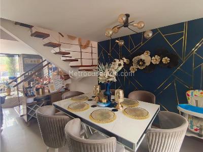 Casa de 5 alcobas en venta en Pinares, Chía, 210 m² · foto 7 de 20