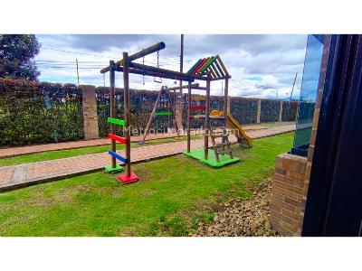 Apartamento de 3 alcobas en venta en Diamante, Mosquera, 93 m² · foto 11 de 20