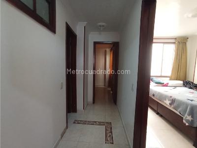 Casa de 3 alcobas en venta en Santa Catalina, Bogotá, 169 m² · foto 9 de 17