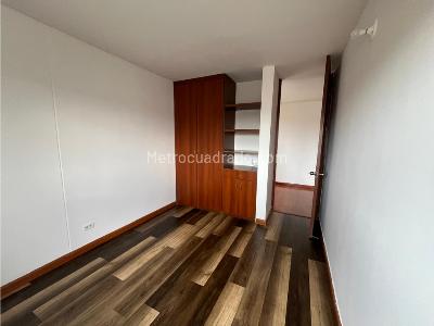 Apartamento en venta en Pontevedra, Bogotá · foto 11 de 20