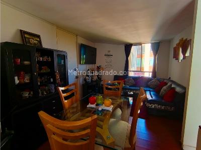 Apartamento de 3 alcobas en venta en Zuame, Funza, 60 m² · foto 3 de 19