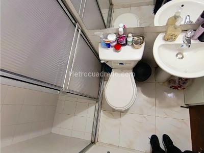 Apartamento de 3 alcobas en venta en Zuame, Funza, 60 m² · foto 9 de 19
