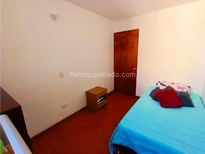 Apartamento de 3 alcobas en venta en Zuame, Funza, 60 m² · foto 11 de 19
