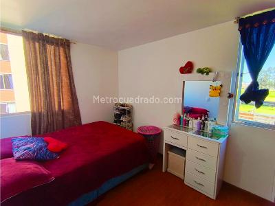 Apartamento de 3 alcobas en venta en Zuame, Funza, 60 m² · foto 12 de 19