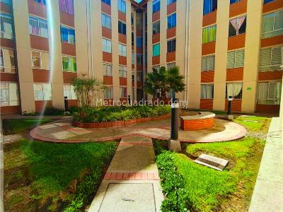 Apartamento de 3 alcobas en venta en Zuame, Funza, 60 m² · foto 18 de 19