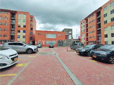 Apartamento de 3 alcobas en venta en Mallorca, Mosquera, 58 m² · foto 20 de 20