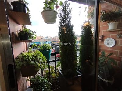 Apartamento de 3 alcobas en venta en Mallorca, Mosquera, 58 m² · foto 5 de 20